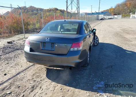 2009 Honda Accord 2.4 Ex-L из США, поврежденный, VIN 1HGCP26849A060583